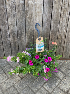 Hanging basket met waterreservoir - Bloemenatelier Han Fokkink